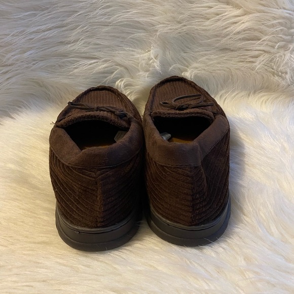Dearfoams Men’s Size Large 11-12 Slippers - Picture 5 of 7